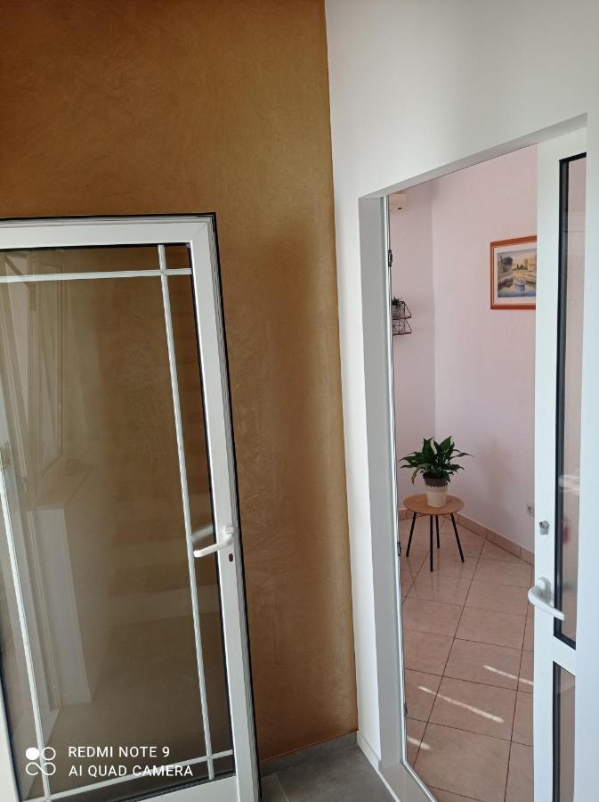 באסקה וודה Apartments Nina M מראה חיצוני תמונה