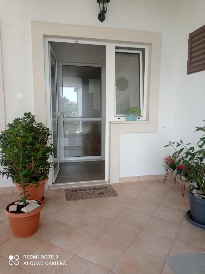 באסקה וודה Apartments Nina M מראה חיצוני תמונה