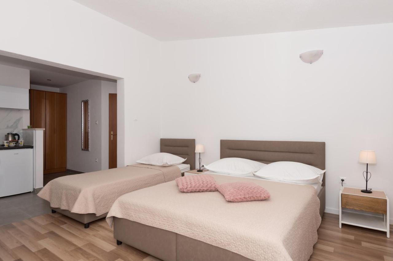 באסקה וודה Apartments Nina M מראה חיצוני תמונה