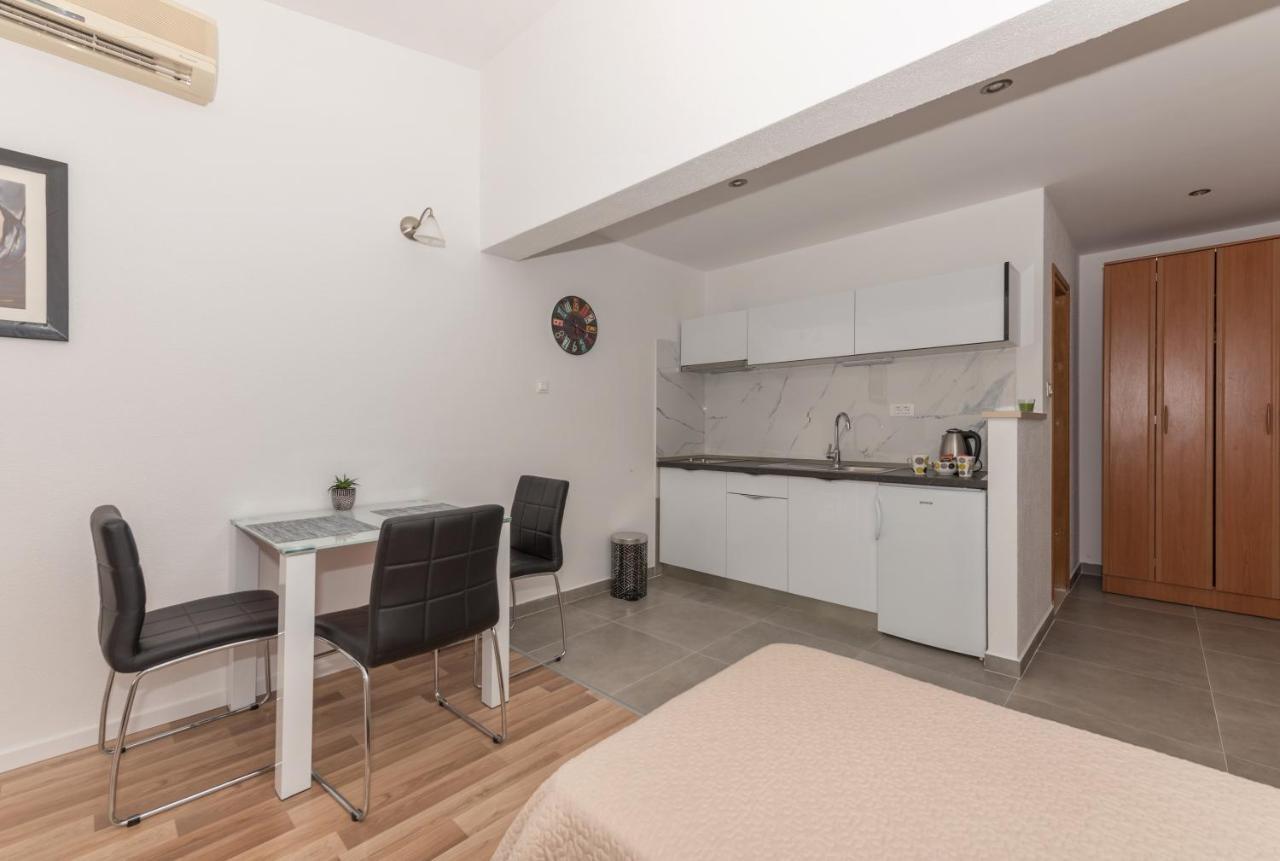 באסקה וודה Apartments Nina M מראה חיצוני תמונה